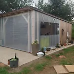 Luxury tent Glamping Mezi Ploty *