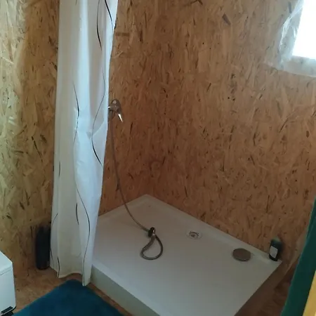 Glamping Mezi Ploty Rovnacov